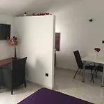 شقة Vila Nera زابوريتش